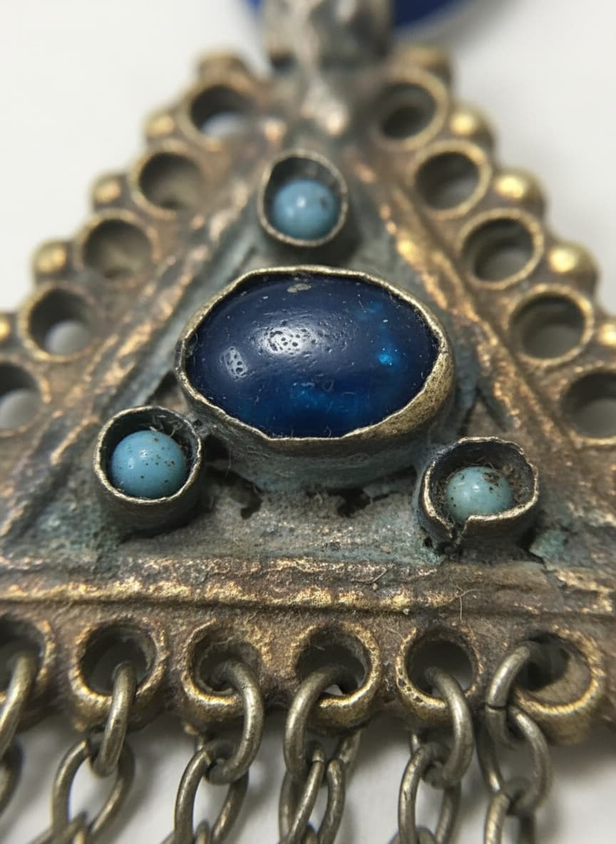 Kochi Tribal Fringe Pendant