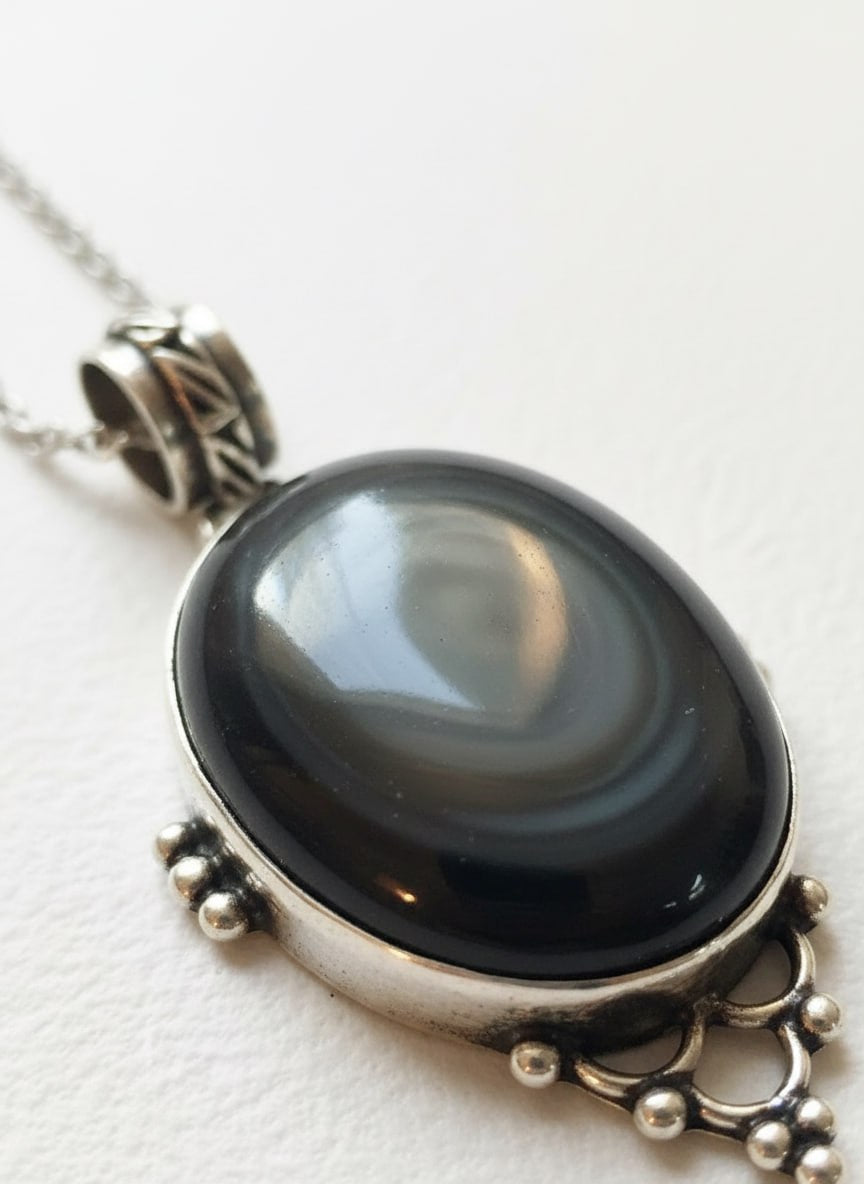 Midnight Agate Filigree Pendant