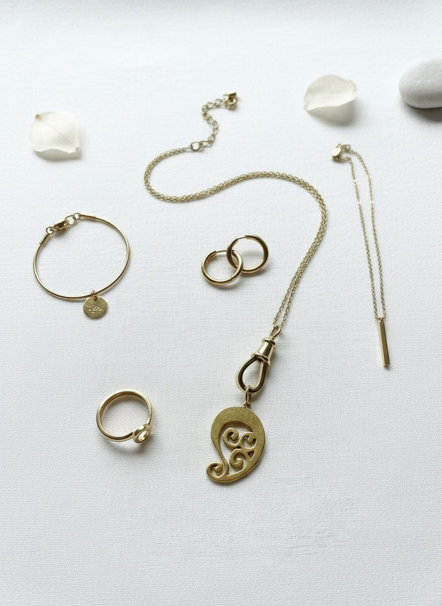 Gold Swirl Paisley Necklace