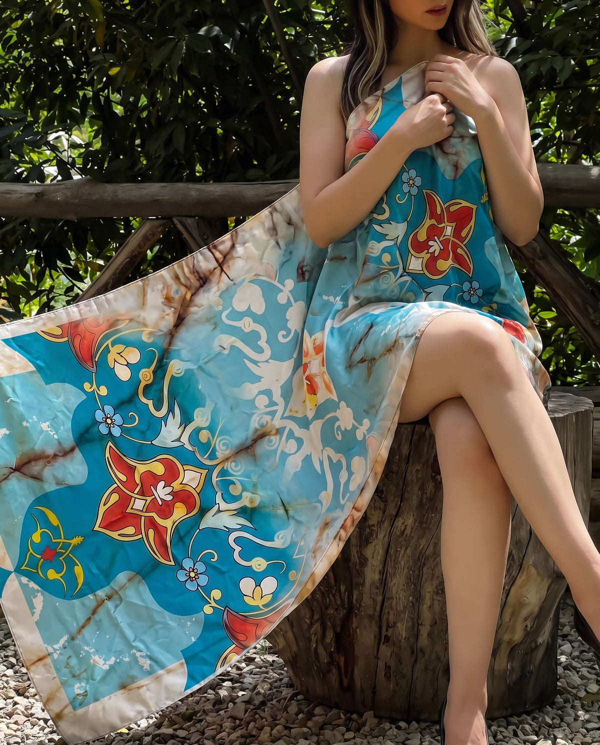Turquoise shawl with marble texture and red floral medallions